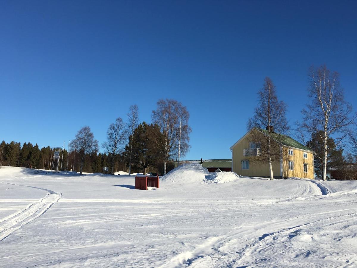 Sangis Motell Och Camping المظهر الخارجي الصورة