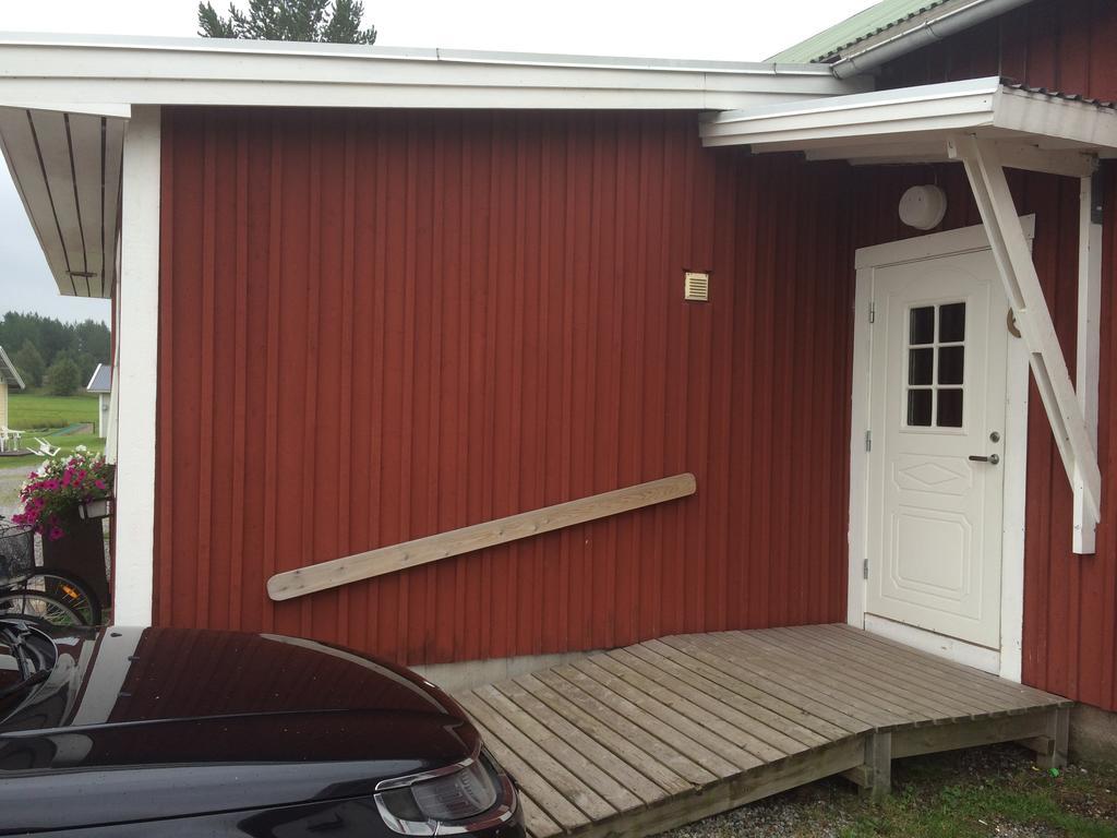 Sangis Motell Och Camping الغرفة الصورة
